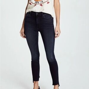 MOTHER The Stunner Zip Black Jeans Two Step Fray Denim Last Call Wash Size 28